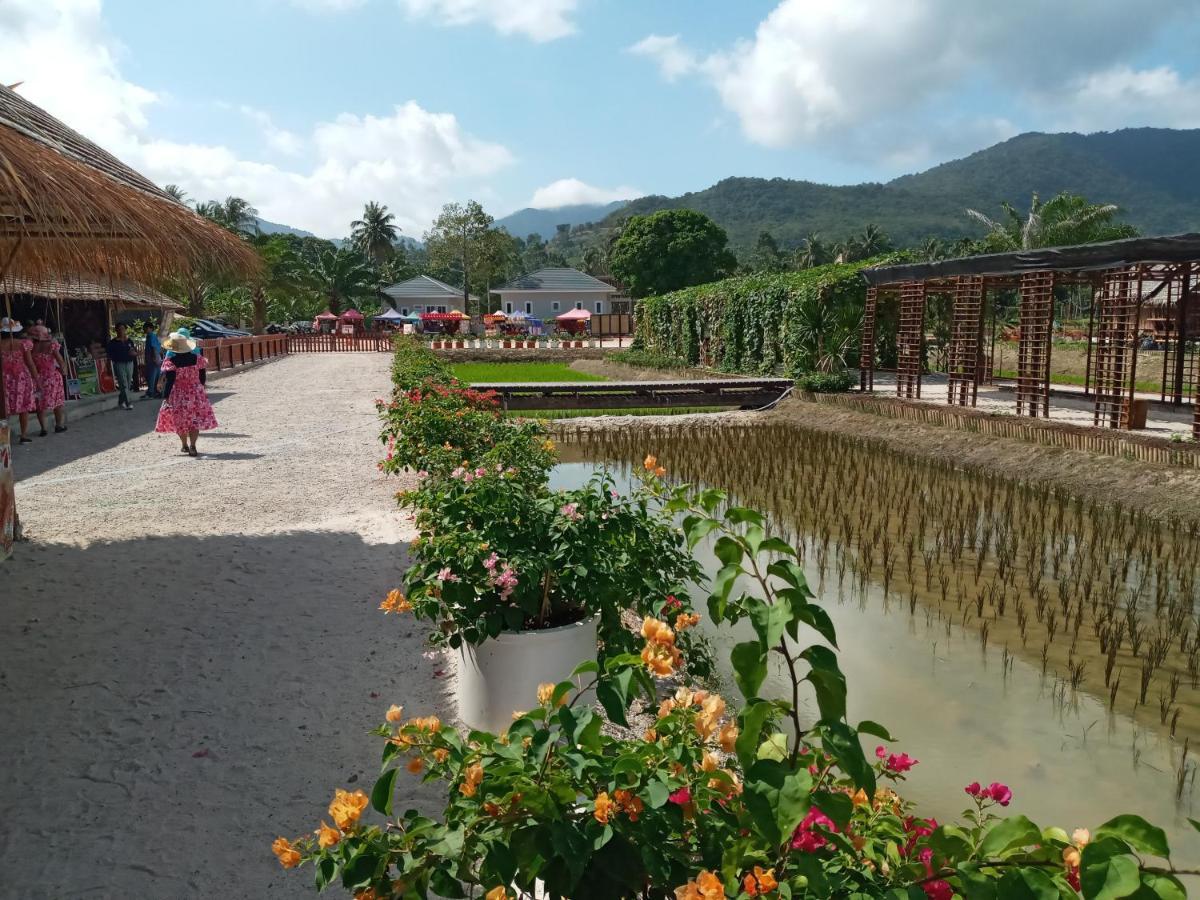 Stella Resort Khanom Eksteriør billede